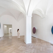 Arcangelo Sassolino, Present tense, exhibition view. Courtesy of Galleria Continua