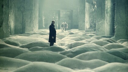 Stalker di Andrej Tarkovskij, (1979). Stalker è un inno all'arte, all'umanità e alla circolarità della vita