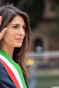Il sindaco Virginia Raggi  rinuncia della candidatura di Roma alle Olimpiadi 2024