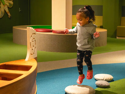 Te puawānanga. Science and technology centre, exhibition view. Courtesy of MOTAT