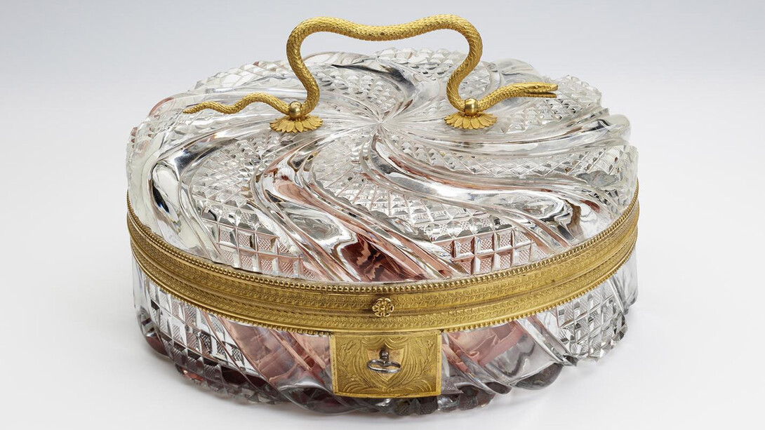 Casket, first half of the 19th century. Courtesy of the State Hermitage Museum