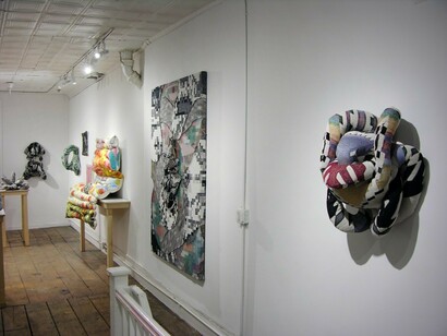 Thread by Thread, Exhibition view. Courtesy of LMAKgallery