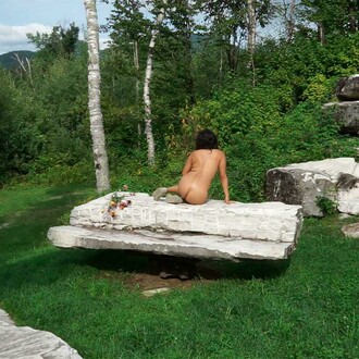 Xandra Ibarra, Turn around sidepiece, 2018. Courtesy of MFA