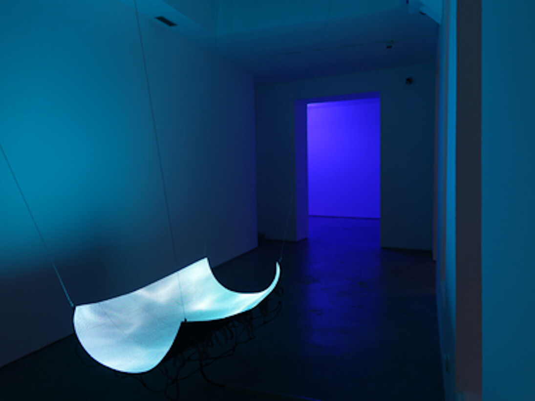 Daniel Canogar, Exhibition view. Courtesy of Galería Max Estrella