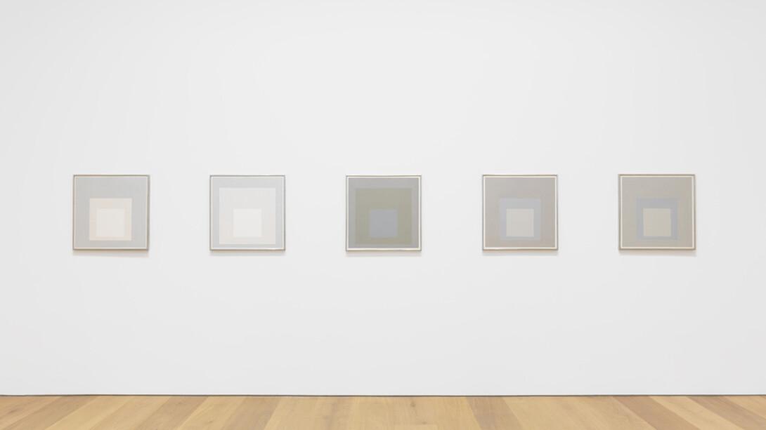 Josef Albers Grey Steps, Grey Scales, Grey Ladders, Exhibition view. Courtesy of David Zwirner