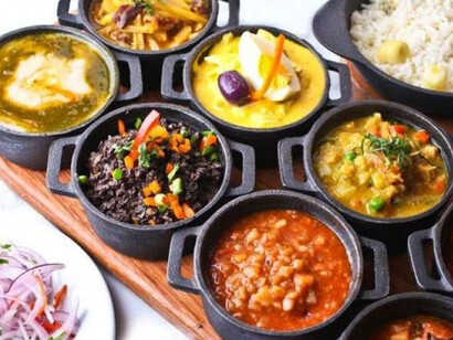 Gastronomía variada de platos típicos de Perú