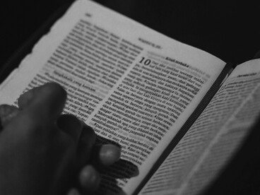 Las epístolas de San Pablo ocupan un lugar central en el Nuevo Testamento y constituyen uno de los testimonios más influyentes de la fe cristiana primitiva