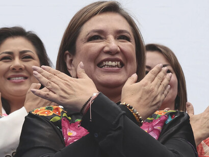 Bertha Xóchitl Gálvez Ruiz es una política, ingeniera y empresaria mexicana. Actualmente es senadora de la República