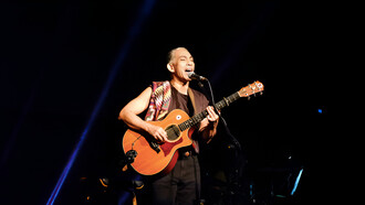 Joey Ayala’s mastery of traditional Filipino instruments blends seamlessly with modern sounds, creating a powerful fusion that captivates audiences of all generations