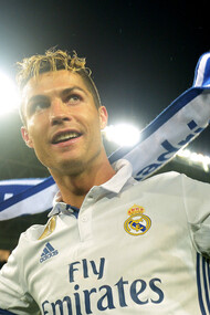Cristiano Ronaldo, celebrando un título en su etapa en el Real Madrid (2009-2018)