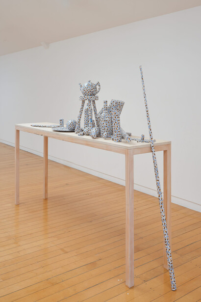 Judy Darragh, Pool, exhibition view. Courtesy of Two Rooms