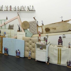 Home Strike. Courtesy of l'étrangère