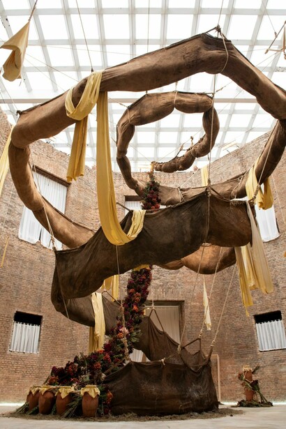 Dan Lie, Deixar ir, vista da exposição. Cortesia da Pinacoteca