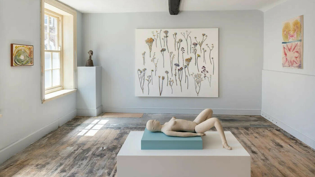 Various artists, The air of ideas, exhibition view. Courtesy of Kate MacGarry 