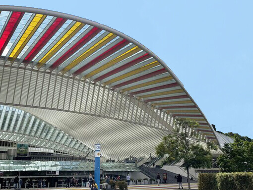 Hay ciudades que se dejan fotografiar con facilidad.Estación de tren de Lieja-Guillemins, Bélgica