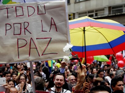 "Todo por la paz"