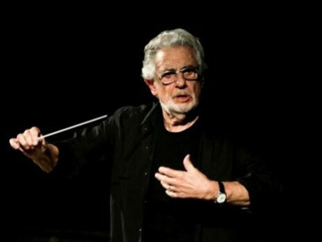 Per la prima volta sul podio con l’orchestra del Teatro Bellini di Catania