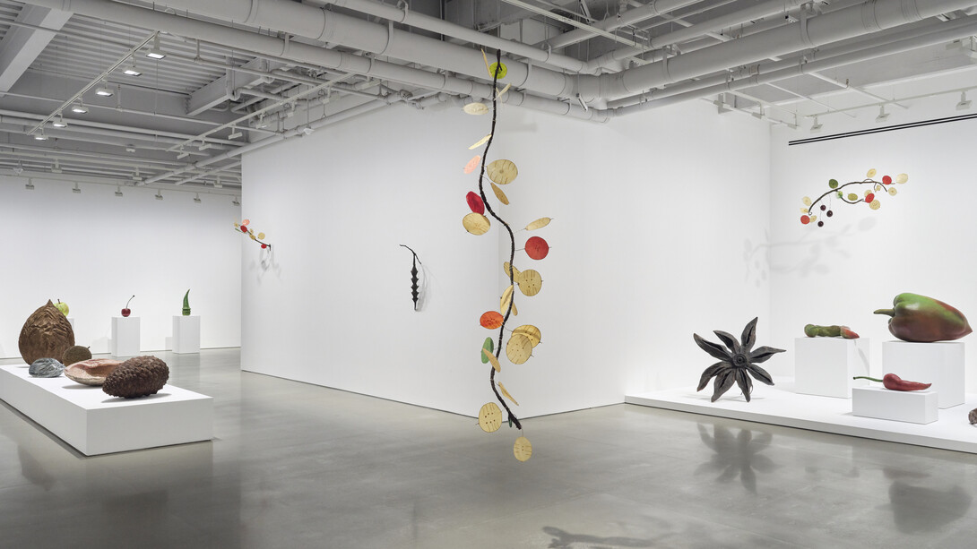 Ming Fay, Midnite porridge, exhibition view. Courtesy of the artist and kurimanzutto