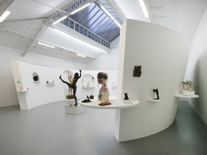 Les Statues! Courtesy of Kamel Mennour Gallery