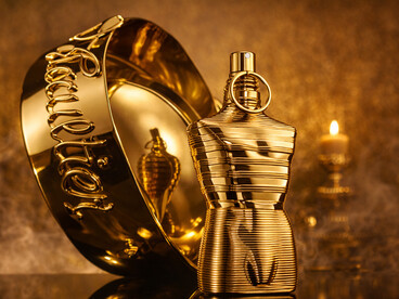 Le Male Elixir Absolu transforms fragrance into an object of devotion, where gold, form, and light elevate scent into a ritual of identity
