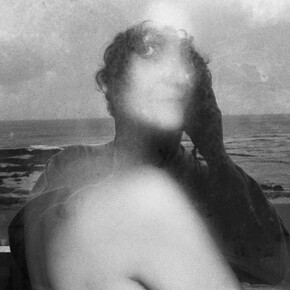 Denis Roche, Atlantic hotel, chambre 301, Les Sables-d'Olonne, 24 décembre 1984. Courtesy of Les Douches la Galerie