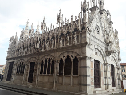 Vista della Chiesa della Spina