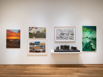 Various artists, American landscape summer show extravaganza! Exhibition view. Courtesy of Andrew Edlin Gallery
