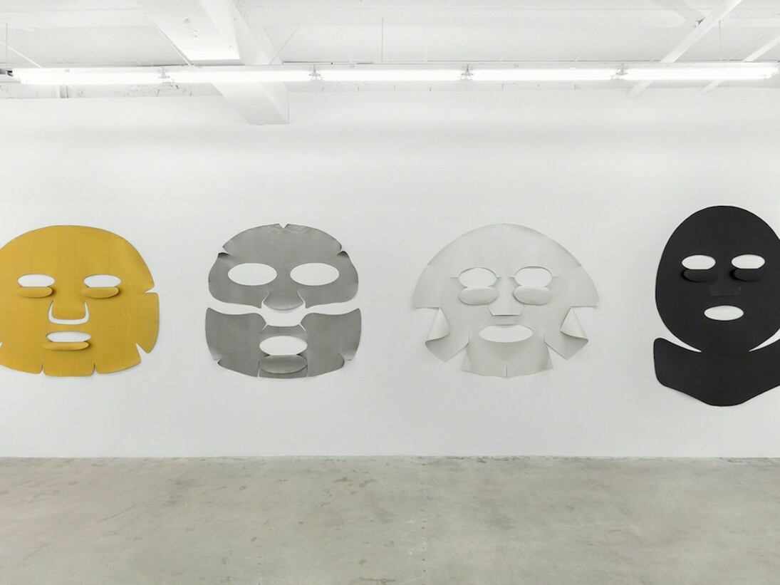 Amanda Ross-Ho, Exhibition view. Courtesy of Michael Jon & Alan