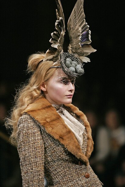 Bird’s Nest Headdress, made with Swarovski Gemstones, Philip Treacy and Shaun Leane for Alexander McQueen A/W 2006