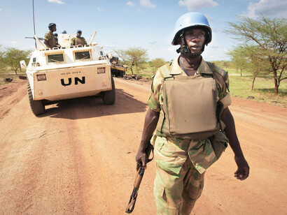 Cascos azules en África