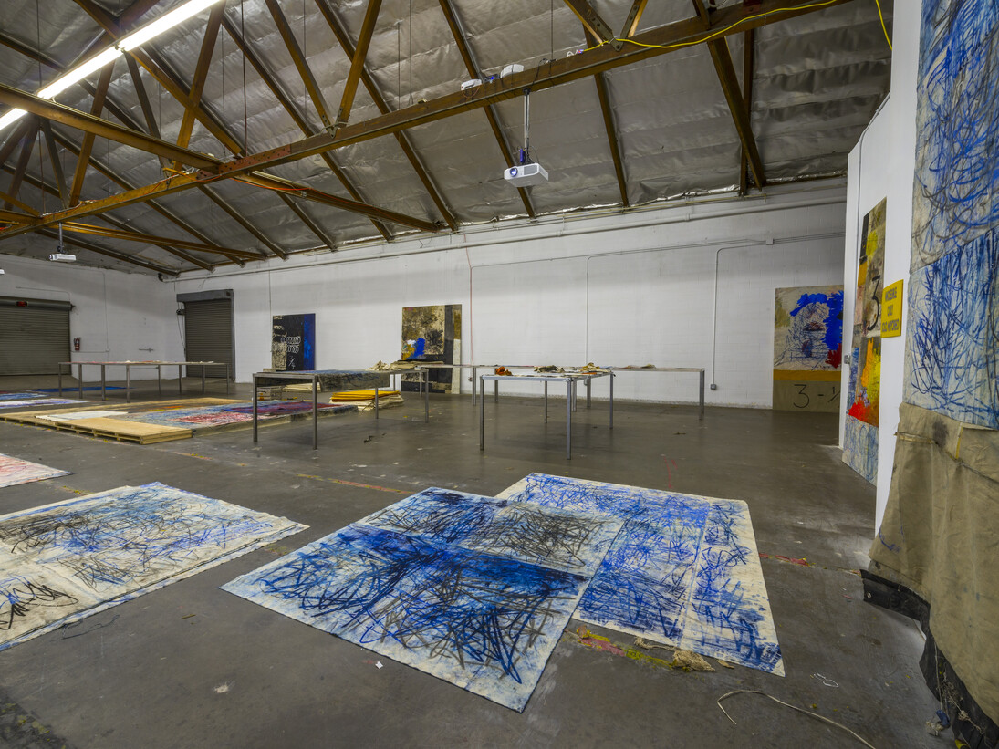Vue de l’exposition / Exhibition view: Distribution Center , The Mistake Room, Los Angeles, CA, 2014. Photo Credit: Joshua White/JW Pictures. Courtesy the artist and Marian Goodman Gallery, Paris