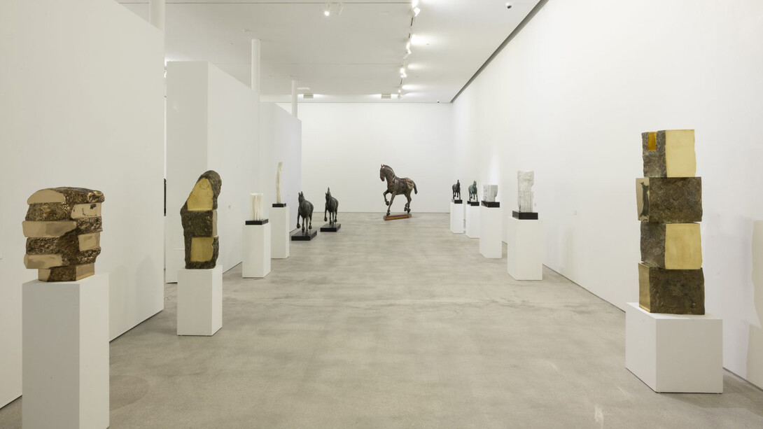 Various artists, Forms in space, exhibition view. Courtesy of Ascaso Gallery