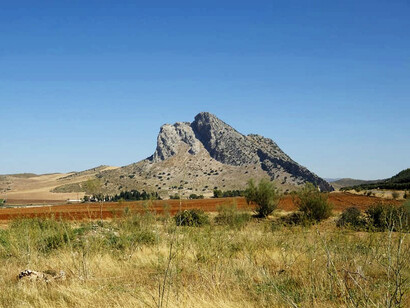 La Peña de los Enamorados ubicada en Antequera, Málaga, España