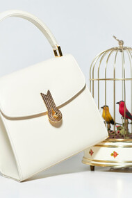 Queen Handbag in pelle avorio