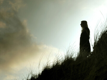 Colm Hogan, Mairead silhouette