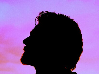 Habría que pararse a pensar