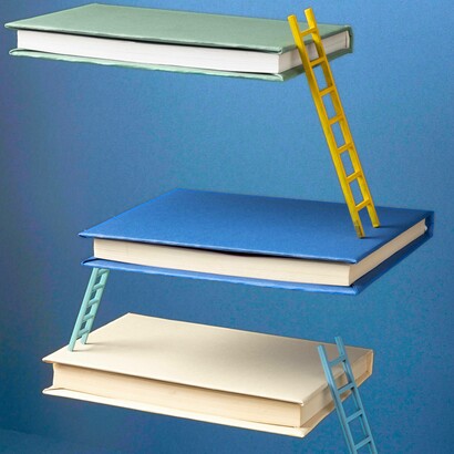 Illustrazione d libri sospesi collegati da scale: "Prova a metterti alla prova oggi: scoprirai che il vero ben-essere arriva solo dopo la fatica"