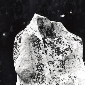 Aaron Siskind. Courtesy of Galerie Julian Sander