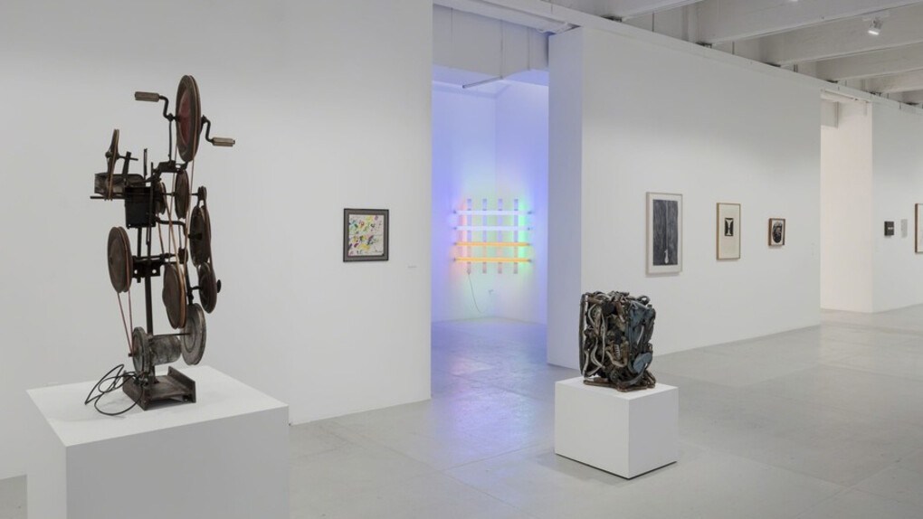 A Luta Continua. Courtesy of Hauser & Wirth