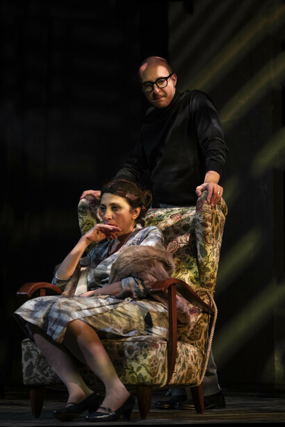 Antonella Stefanucci ed Edoardo Sorgente in “Titina la magnifica” ph. ©Pino Miraglia