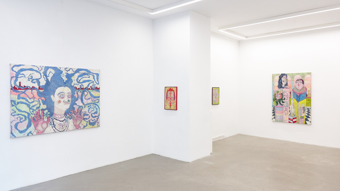 Ross Taylor, Divine cargo, exhibition view. Courtesy of Galerie Russi Klenner 