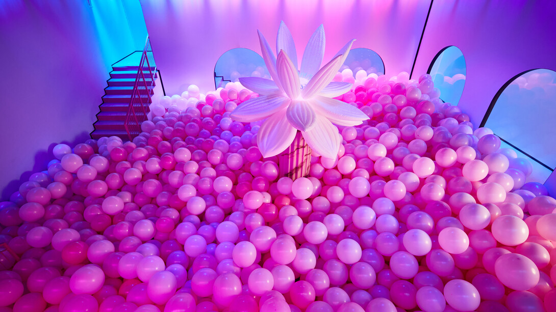 Bubble planet, an immersive experience. Courtesy of Fever