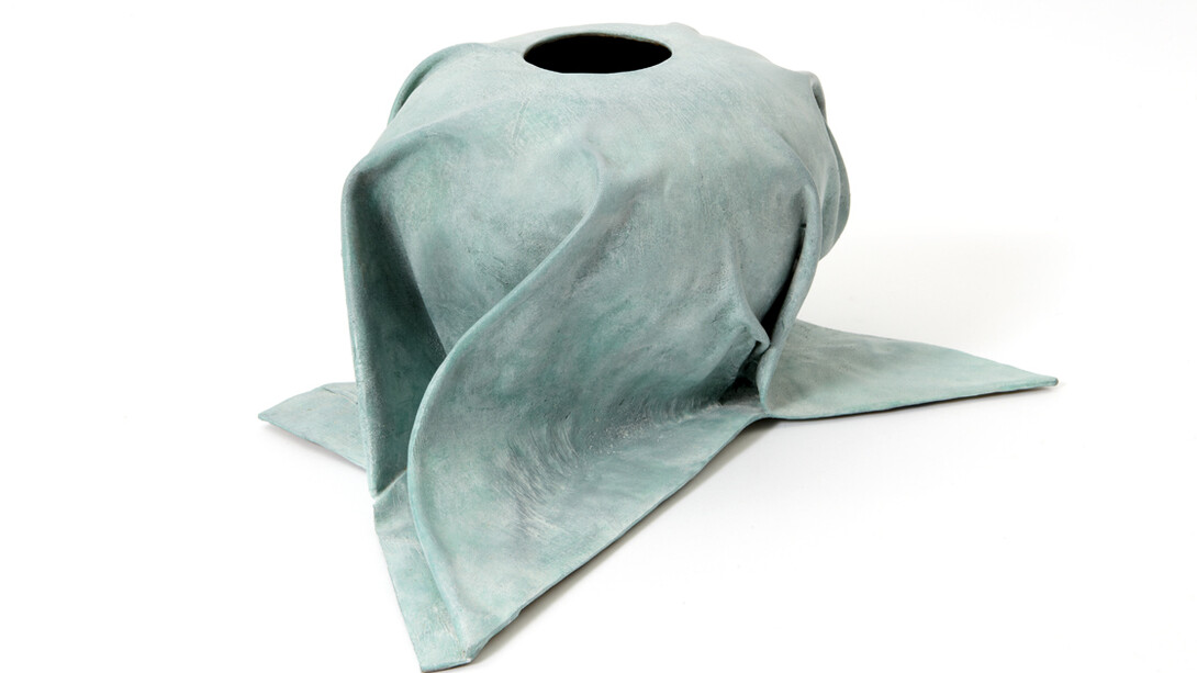 Jens Praet, Dressed Ware Vase, 2014, Production location: San Gimignano (Italy). Edition: Prototype for a edition of 12 + 2AP + 2P. Materials: Bronze (oxidized blue patina), 8.7 in. high x 11.8 in. diameter (22 x 30 cm)