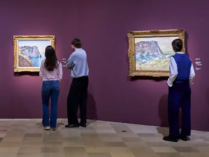 Monets küste. Die entdeckung von Étretat, ausstellungsansicht. Mit freundlicher genehmigung des Museum Städel