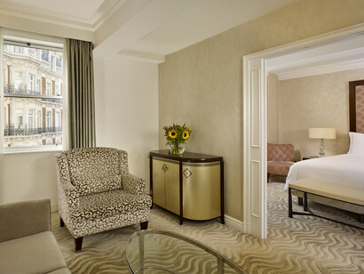 The Westbury Mayfair,
Deluxe Suite, living room