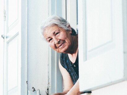 Las personas mayores son cada vez más