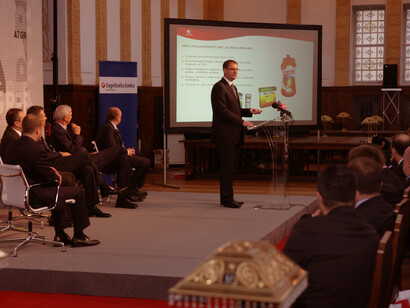 Stanković presenting at Atlantic Grupa's IPO