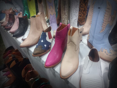 El Festival de Música Country transforma San Pedro en un océano de sombreros, jeans y botas tejanas