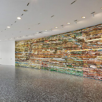 Mark Bradford, Pickett’s charge, exhibition view. Courtesy of Hirshhorn Museum and Sculpture Garden