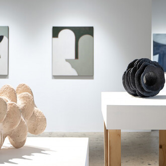 Mirena Kim, Portmanteau, exhibition view. Courtesy of Patricia Sweetow Gallery